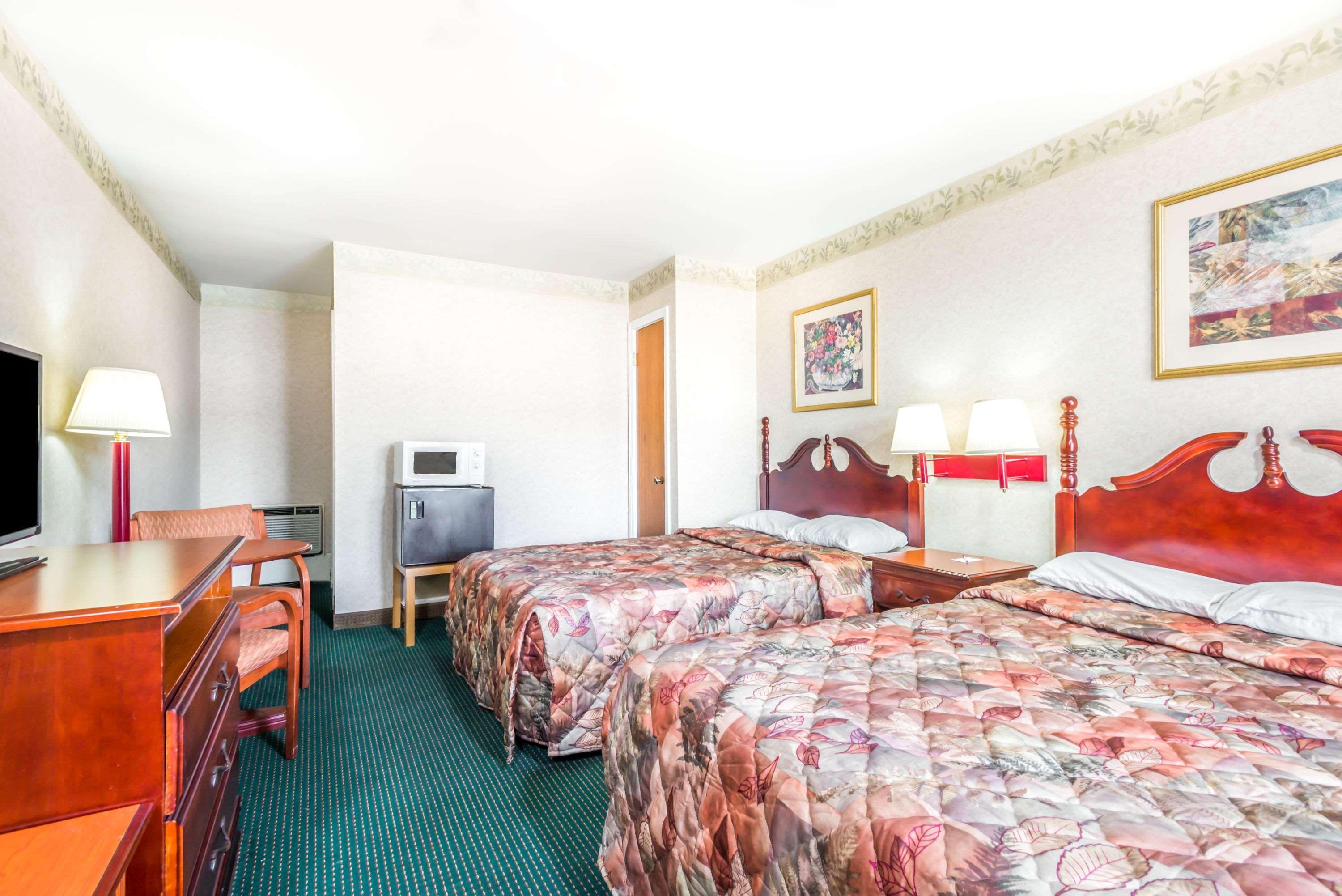 Knights Inn Lenox Esterno foto