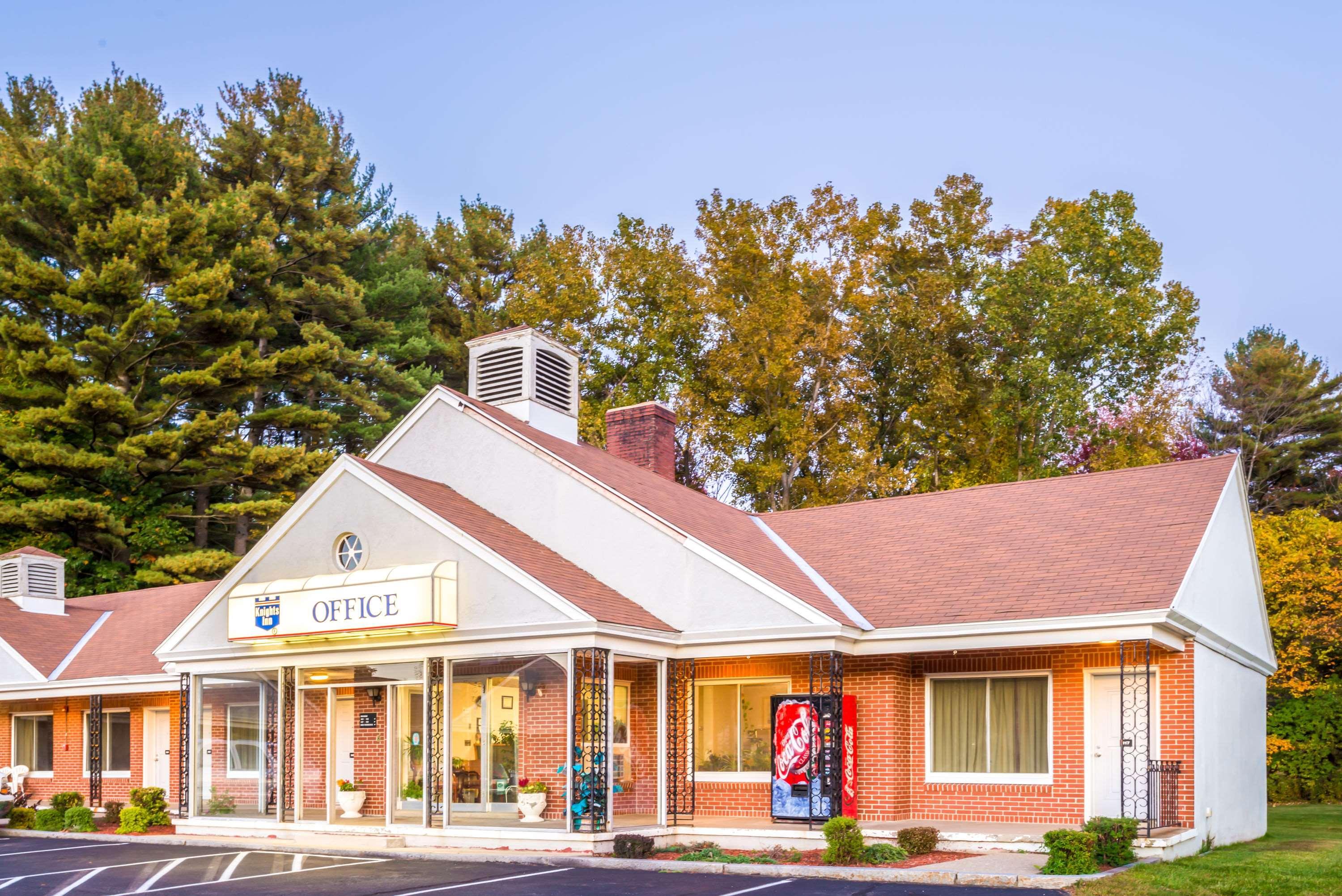 Knights Inn Lenox Esterno foto